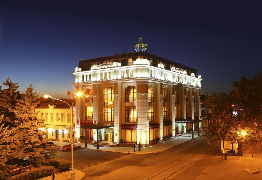 Aleksandrovski Grand Hotel Vladikavkaz Eksteriør bilde